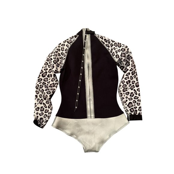🐆 GlideSoul Long Sleeve Springsuit – Size M – Excellent Condition - Picture 1 of 14